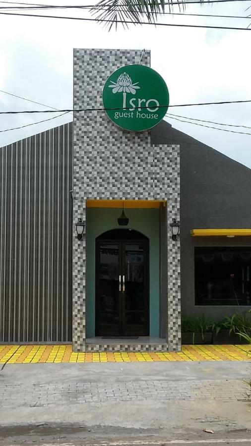 Isro Guesthouse Syariah Kepanjen Екстериор снимка